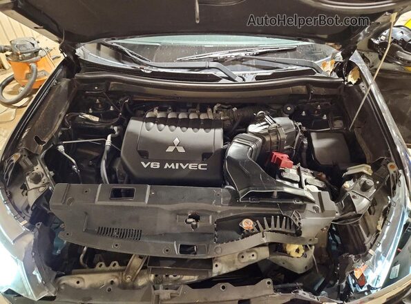 JA4JZ4AX0GZ055190 2016 MITSUBISHI OUTLANDER Black Widok komory silnika