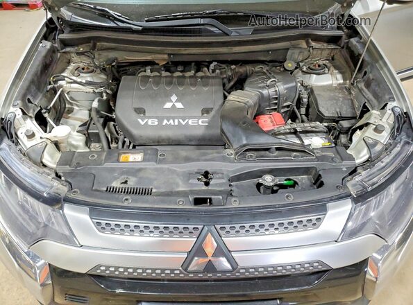 JA4JZ4AX8KZ055334 2019 MITSUBISHI OUTLANDER Silver Engine compartment view
