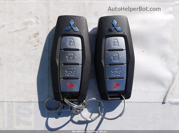 JA4T5VA97PZ033585 2023 MITSUBISHI OUTLANDER PHEV White Widok deski rozdzielczej