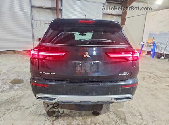 JA4T5WA99SZ047275 2025 MITSUBISHI OUTLANDER Black უკანა ხედი