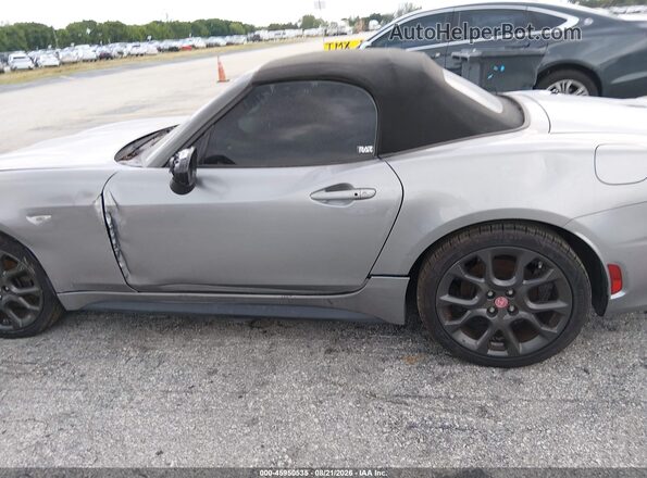 JC1NFAEK2H0130441 2017 FIAT 124 SPIDER Silver 
