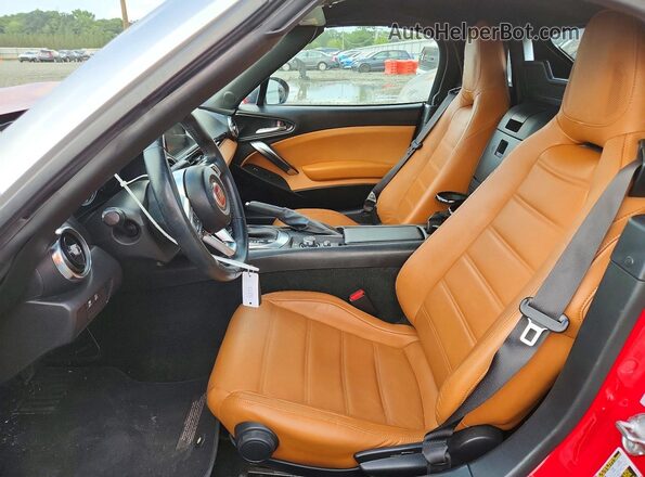 JC1NFAEKXK0142814 2019 FIAT 124 Red Սալոնի դիմացի տեսք