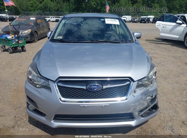 JF1GJAB66GH019608 2016 SUBARU IMPREZA Серебряный Вид задней части салона
