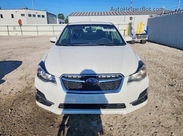 JF1GJAB69GH017013 2016 SUBARU IMPREZA Белый Вид спереди