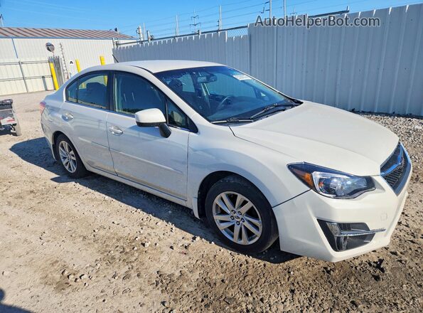 JF1GJAB69GH017013 2016 SUBARU IMPREZA Белый Передняя правая четверть