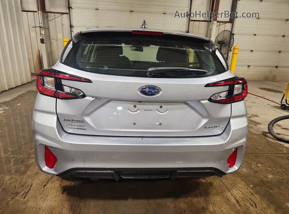JF1GUABC2S8289179 2025 SUBARU IMPREZA Серебряный Вид сзади