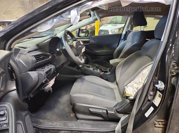 JF1GUABC4R8267355 2024 SUBARU IMPREZA Черный Вид салона спереди
