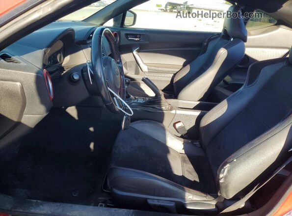 JF1ZCAC12G8604093 2016 SUBARU BRZ Красный Вид салона спереди