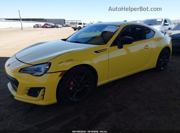 JF1ZCAC12H9602033 2017 SUBARU BRZ Желтый Передняя левая четверть