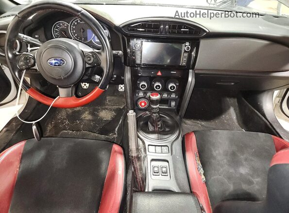 JF1ZCAD1XJ9600941 2018 SUBARU BRZ White Առջևի վահանակի տեսք