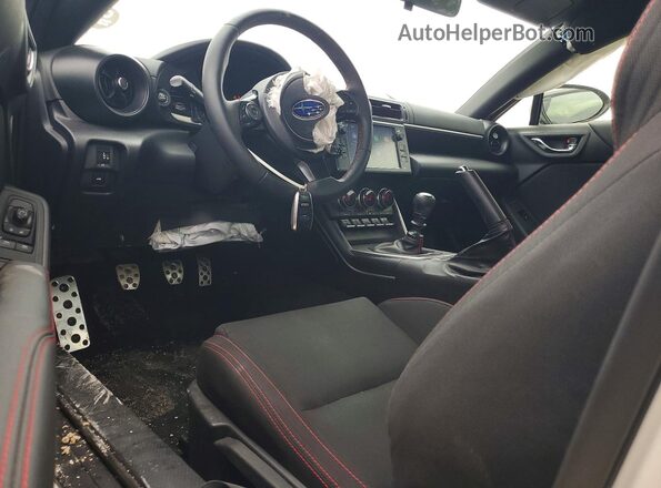 JF1ZDBB13R9700915 2024 SUBARU BRZ White Առջևի վահանակի տեսք