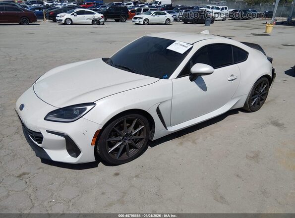 JF1ZDBE10P9701979 2023 SUBARU BRZ White წინა მარცხენა ხედი სამი მეოთხედიდან