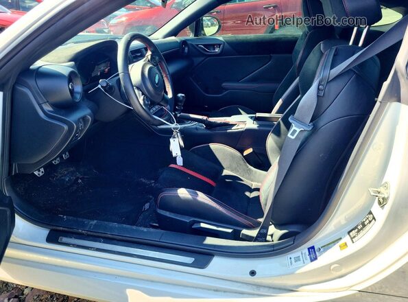 JF1ZDBE13P9705444 2023 SUBARU BRZ White Սալոնի դիմացի տեսք