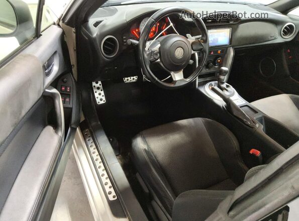 JF1ZNAA11K8701596 2019 TOYOTA 86 White Vista del salpicadero