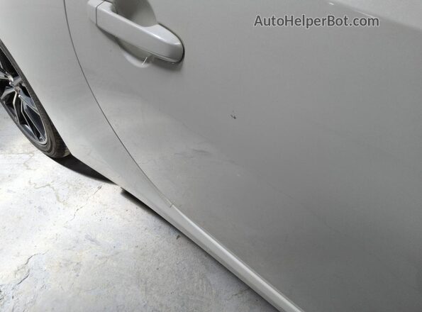 JF1ZNAA11K8701596 2019 TOYOTA 86 White 