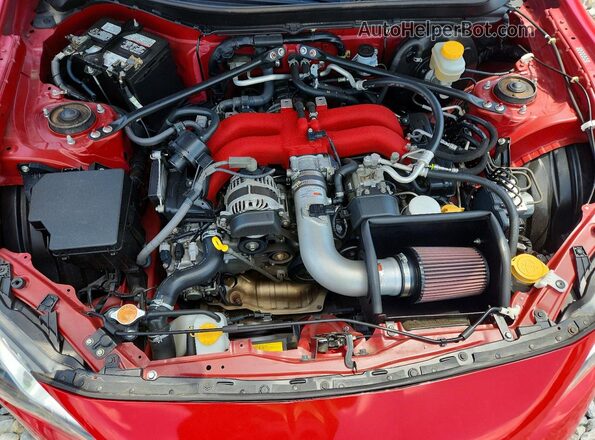 JF1ZNAA19H9701655 2017 TOYOTA 86 Red Vista interior trasera
