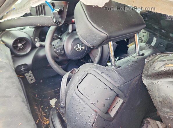 JF1ZNBE10R8761315 2024 TOYOTA GR Black წინა პანელის ხედი