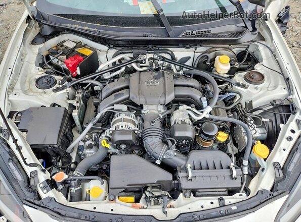 JF1ZNBE13S8751433 2025 TOYOTA GR White Вид задньої частини салону