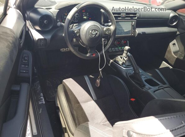 JF1ZNBE13S8756180 2025 TOYOTA GR Silver Вид панелі приладів