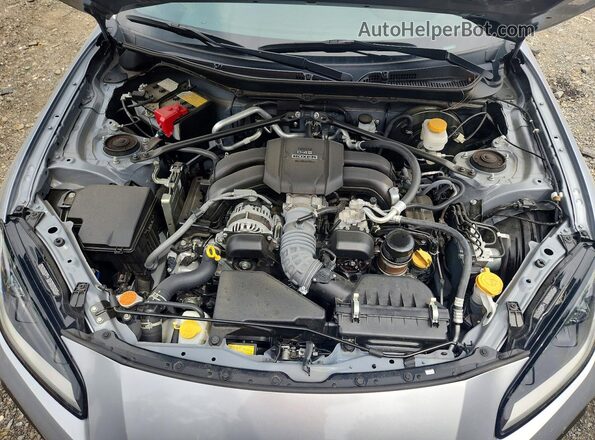 JF1ZNBE16P9765439 2023 TOYOTA GR Silver Widok wnętrza z tyłu