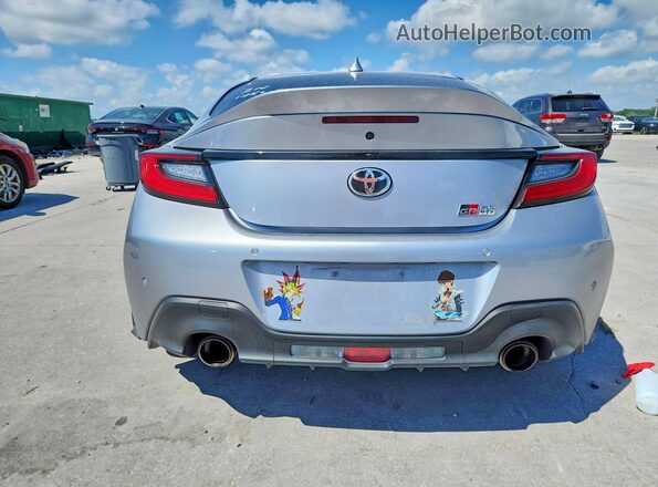 JF1ZNBE17S8754982 2025 TOYOTA GR Silver Widok z tyłu
