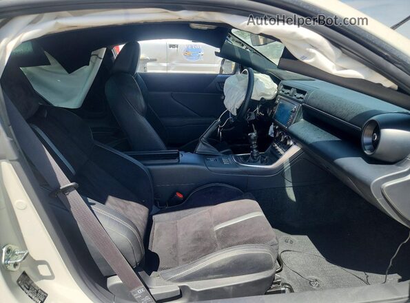 JF1ZNBE18R9754865 2024 TOYOTA GR White Հետևի նստատեղերի տեսք
