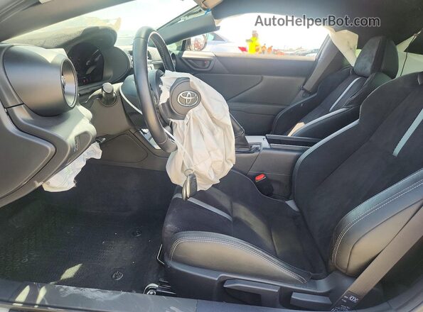 JF1ZNBE18R9754865 2024 TOYOTA GR White Սալոնի դիմացի տեսք