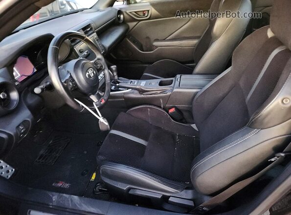 JF1ZNBF11P8765207 2023 TOYOTA GR86 Black Vista interior delantera