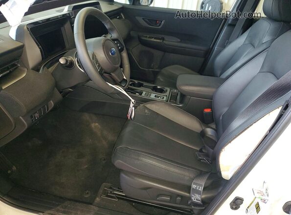 JF2BUPBD4TY484929 2026 SUBARU OUTBACK White Вид салону спереду