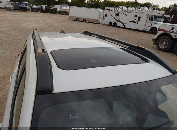 JF2BURLD9TY514131 2026 SUBARU OUTBACK White Front view