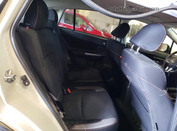 JF2GPABC1G8323848 2016 SUBARU CROSSTREK Beige Вид задньої частини салону