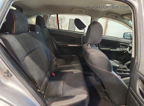 JF2GPABC2G9206550 2016 SUBARU CROSSTREK Silver Vista interior trasera