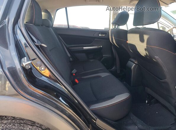 JF2GPABC2GH251283 2016 SUBARU CROSSTREK Black Widok tylnych siedzeń