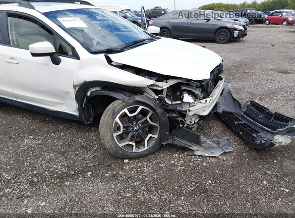 JF2GPABC2H8208029 2017 SUBARU CROSSTREK White 