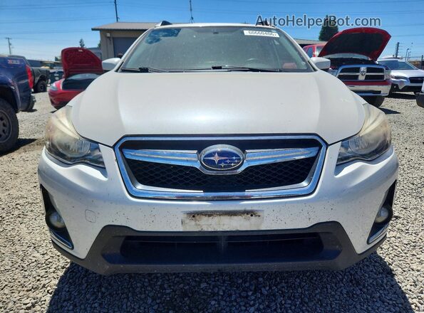 JF2GPABC2H8225588 2017 SUBARU CROSSTREK Белый Вид спереди
