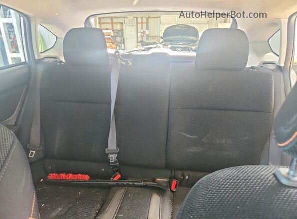 JF2GPABC3G8325763 2016 SUBARU CROSSTREK Silver უკანა სავარძლების ხედი
