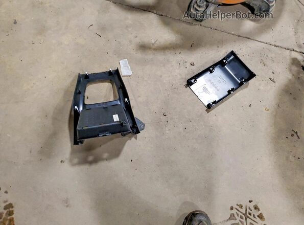 JF2GPABC4HH266272 2017 SUBARU CROSSTREK Черный Вид подкапотного пространства