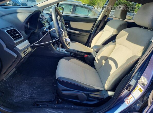 JF2GPABC5G8211327 2016 SUBARU CROSSTREK Синий Вид салона спереди