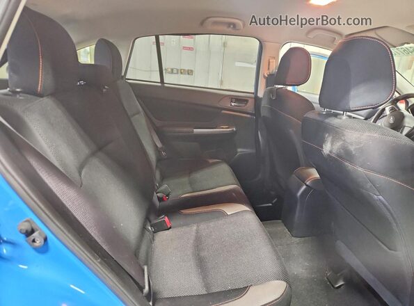 JF2GPABC6GG226053 2016 SUBARU CROSSTREK Blue Rear interior view
