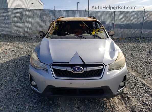 JF2GPABC6HH225755 2017 SUBARU CROSSTREK Silver Вид спереду