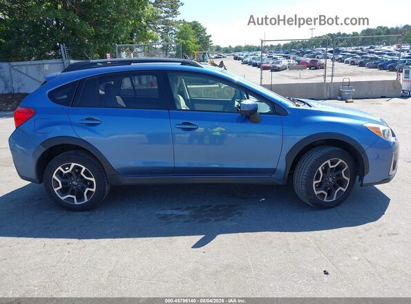 JF2GPABC6HH233189 2017 SUBARU CROSSTREK Blue Սալոնի հետևի տեսք