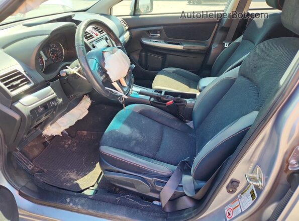 JF2GPABC6HH270002 2017 SUBARU CROSSTREK Silver Вид салону спереду