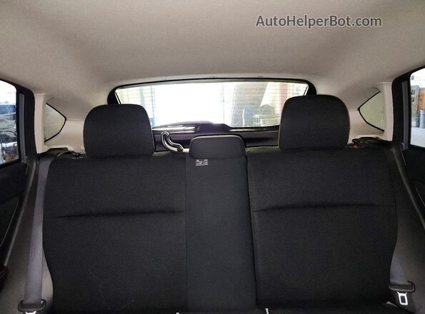 JF2GPABC7G8310988 2016 SUBARU CROSSTREK Silver Rear seats view