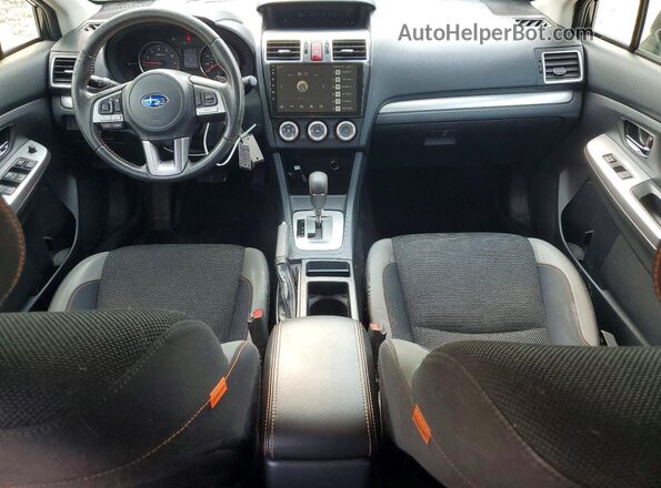 JF2GPABC8G8249036 2016 SUBARU CROSSTREK Gray Առջևի վահանակի տեսք