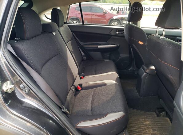 JF2GPABC8G9330192 2016 SUBARU CROSSTREK Gray Vista interior trasera