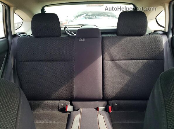 JF2GPABC8G9330192 2016 SUBARU CROSSTREK Gray Vista de los asientos traseros