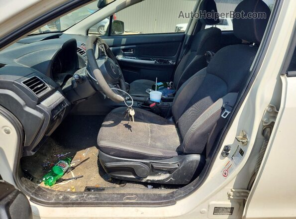 JF2GPABC8H8237549 2017 SUBARU CROSSTREK White Սալոնի դիմացի տեսք