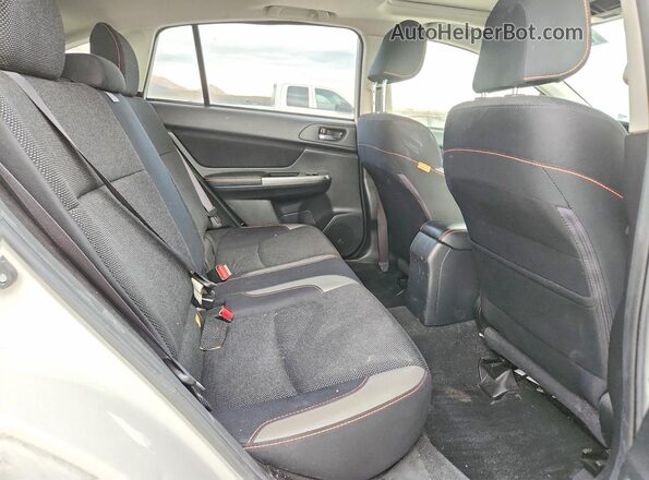 JF2GPABC9G8260546 2016 SUBARU CROSSTREK White Вид задніх сидінь