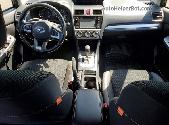 JF2GPABC9G8295183 2016 SUBARU CROSSTREK Black Vista del salpicadero