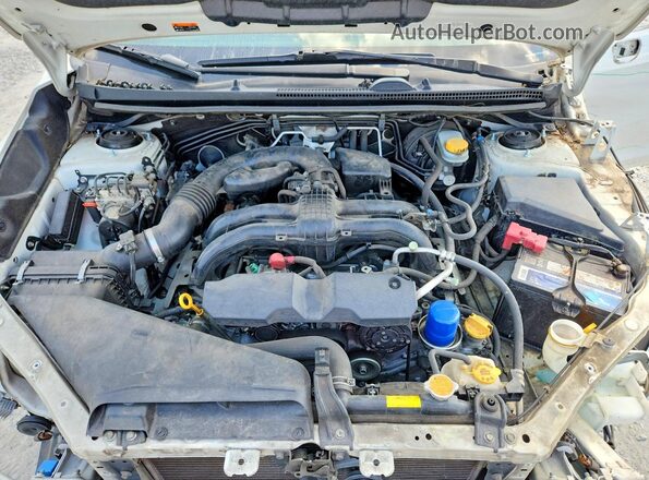 JF2GPADC0H8254830 2017 SUBARU CROSSTREK White უკანა სალონის ხედი